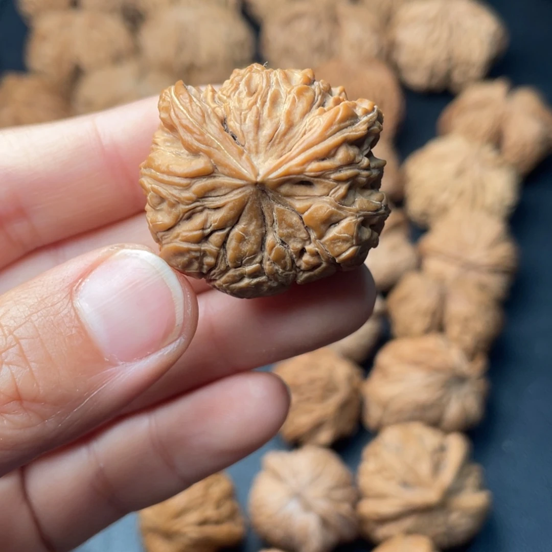 文玩核桃吊坠30南疆石蛇头