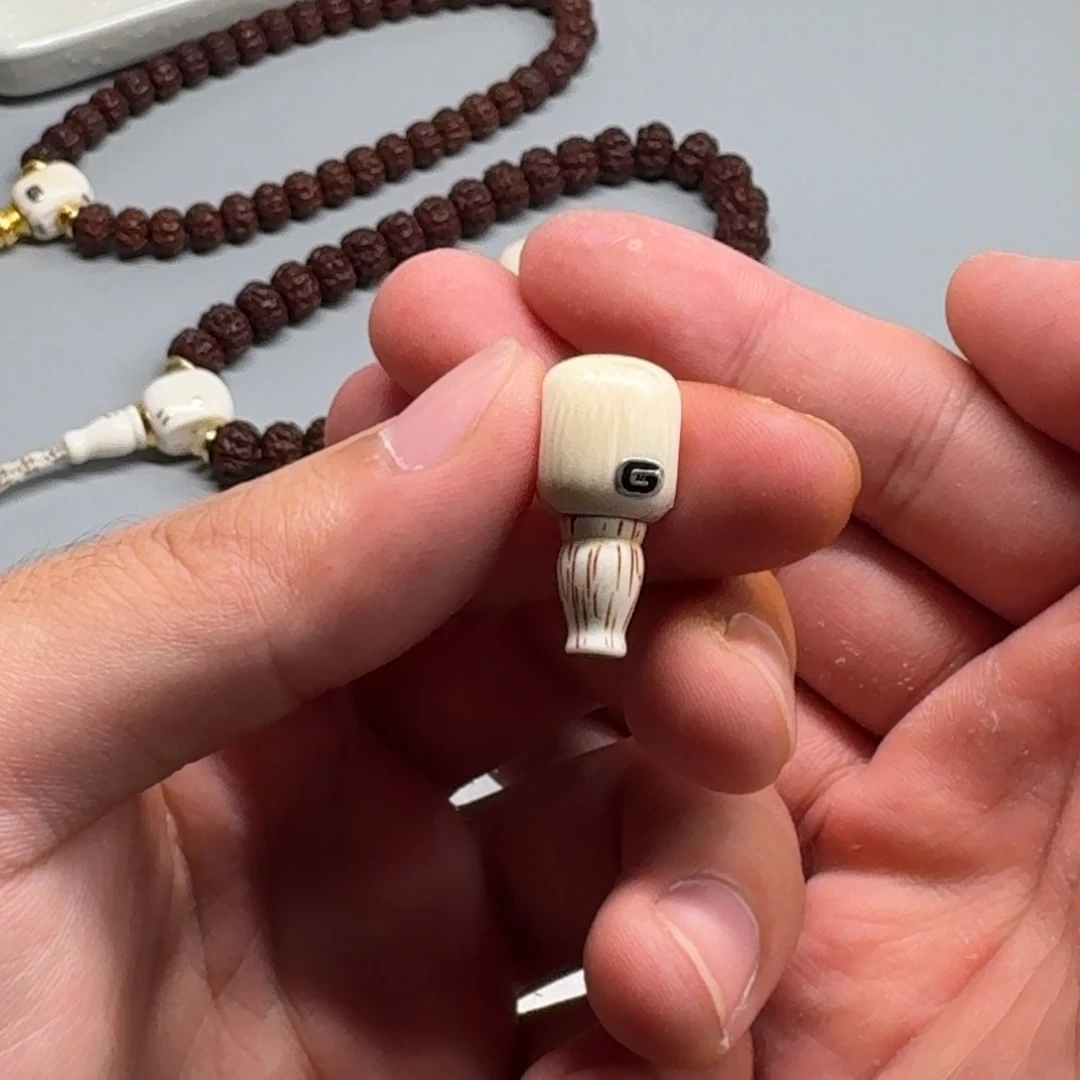 周***钱吊坠金刚菩提猛犸做旧三通无腰带版