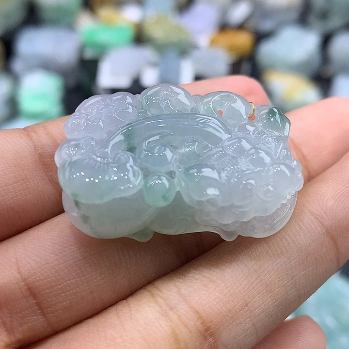 翡翠未镶嵌颈饰天然缅甸翡翠