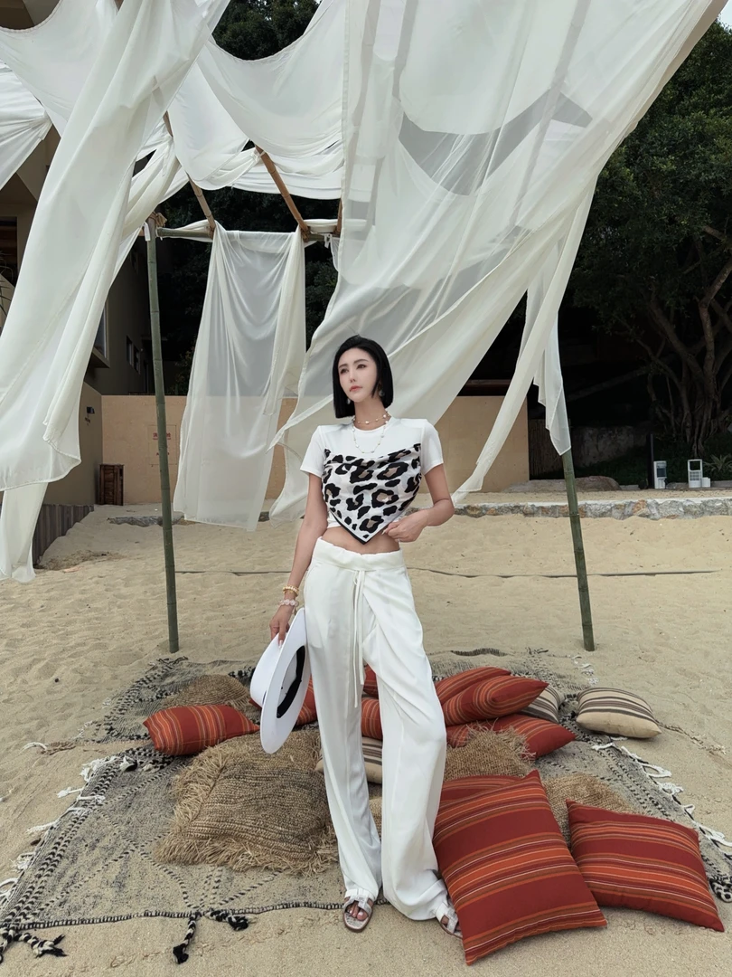 DOUWU【美丽人生】白色净版抽绳宽腰阔腿拖地裤KZ13849