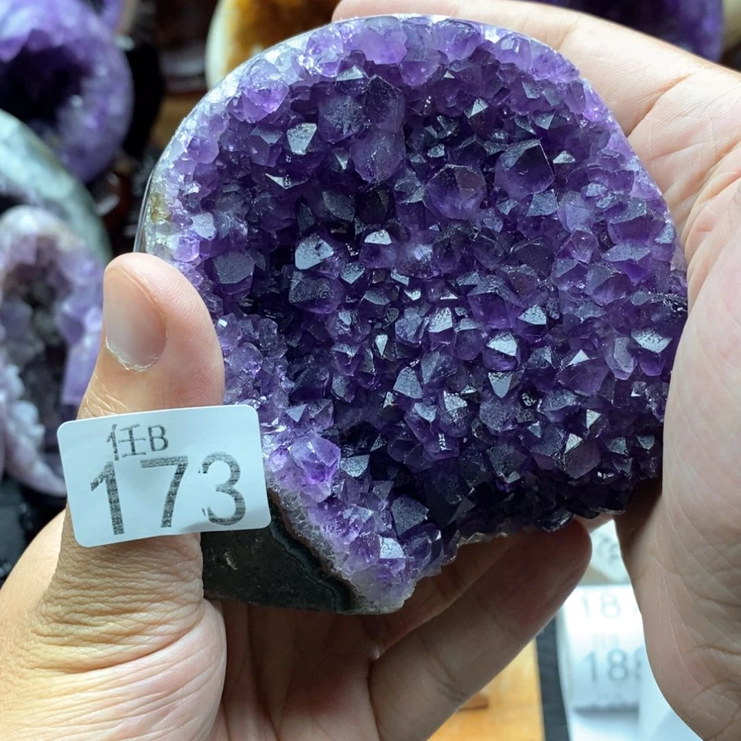 未镶嵌大型摆件（非配饰）水晶