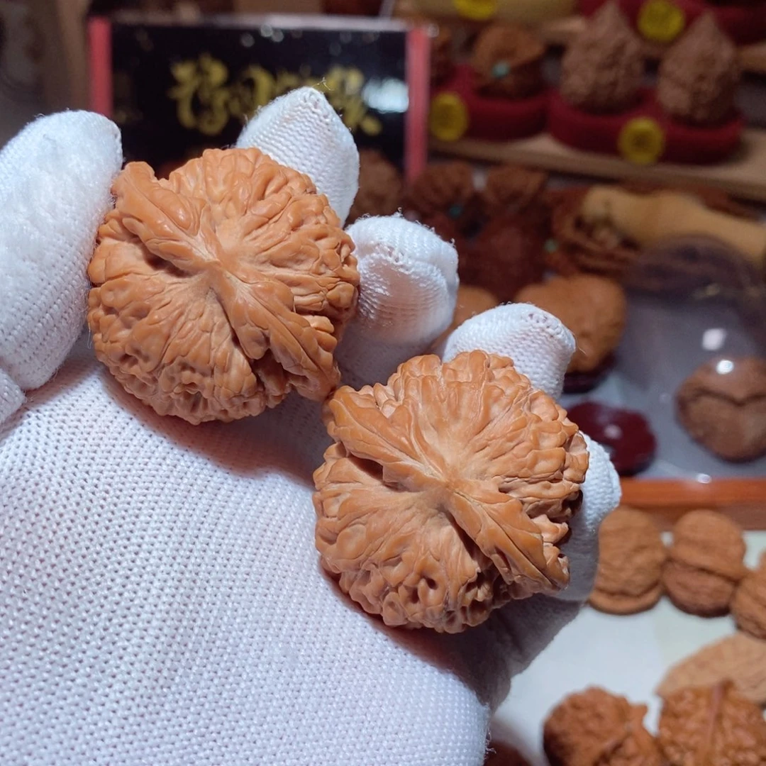 .***k文玩核桃把件43尺全品莲花