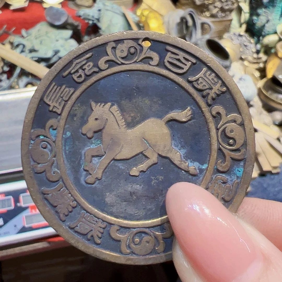 黄铜等工艺制作而成