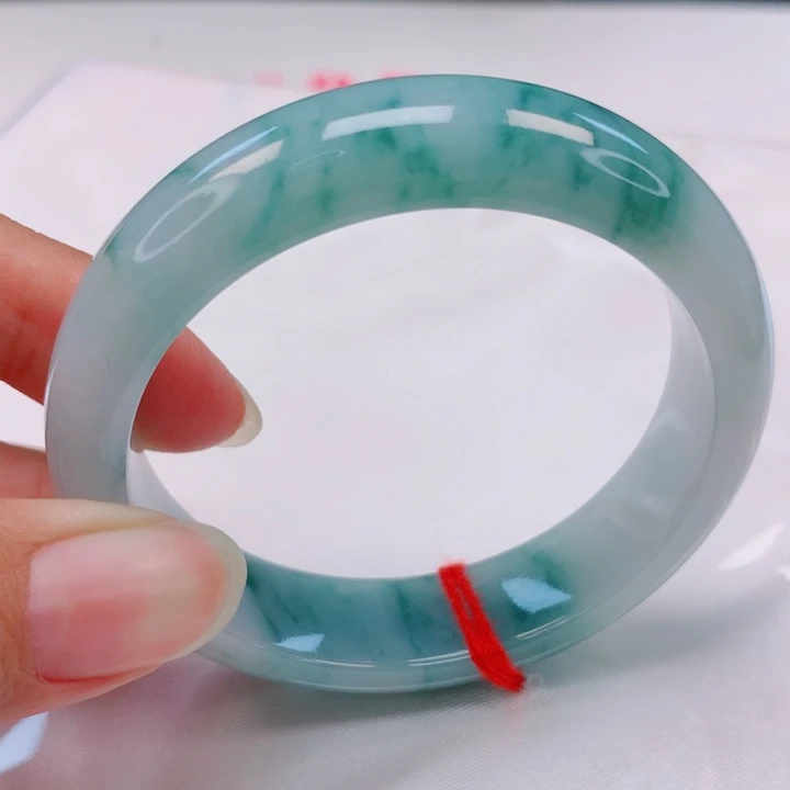 翡翠未镶嵌手镯51圈