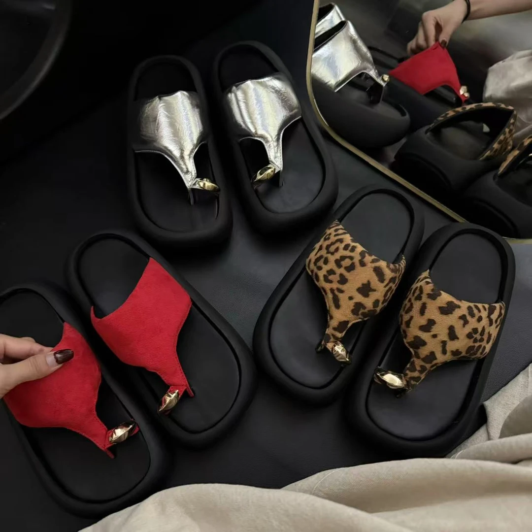 2025年夏新款拼色方头设计时尚百搭厚底增高小个子套趾外穿女拖鞋