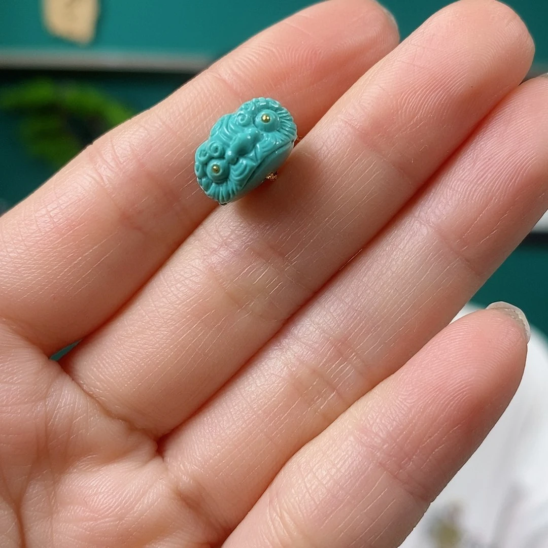 未镶嵌绿松石珠宝奇石