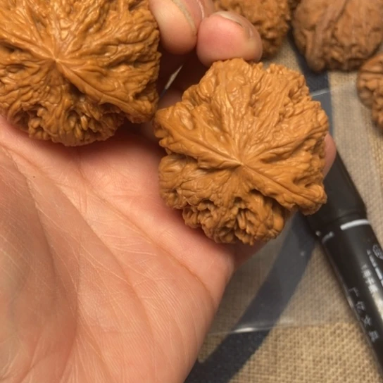 吊坠文玩核桃粗筋