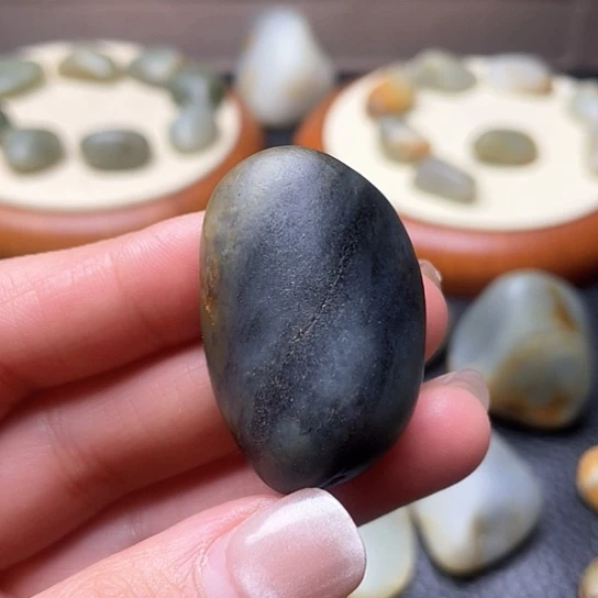 和田玉颈饰未镶嵌16