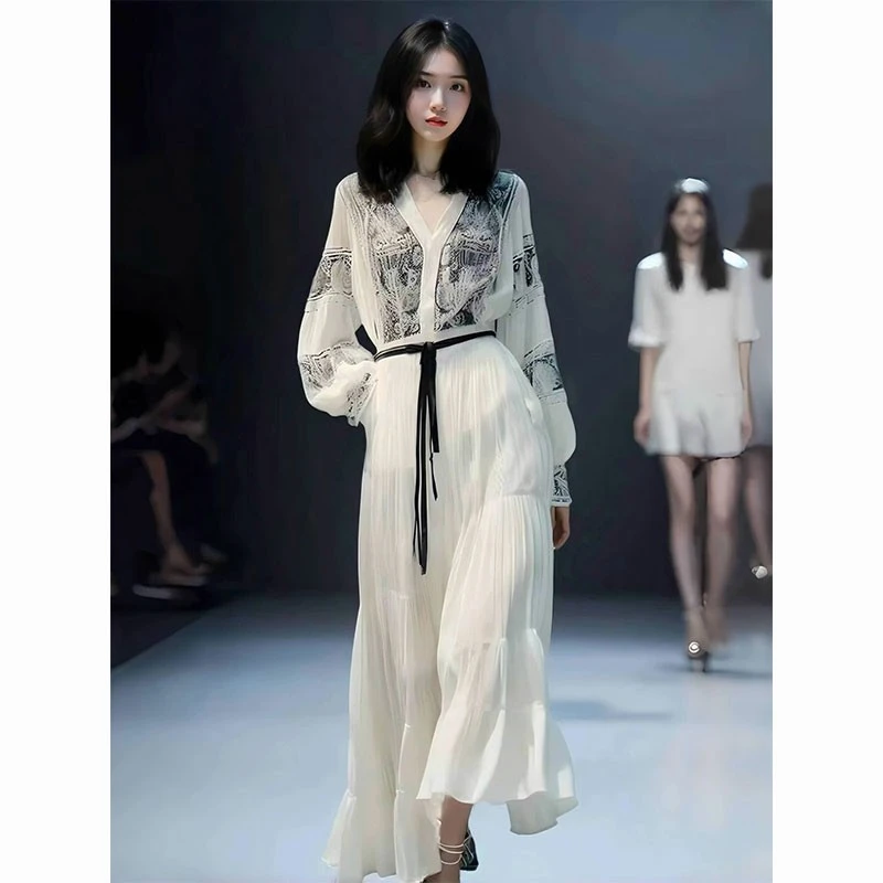 法式气质高端精致文艺复古气质女神范高级感印花白色雪纺连衣裙春