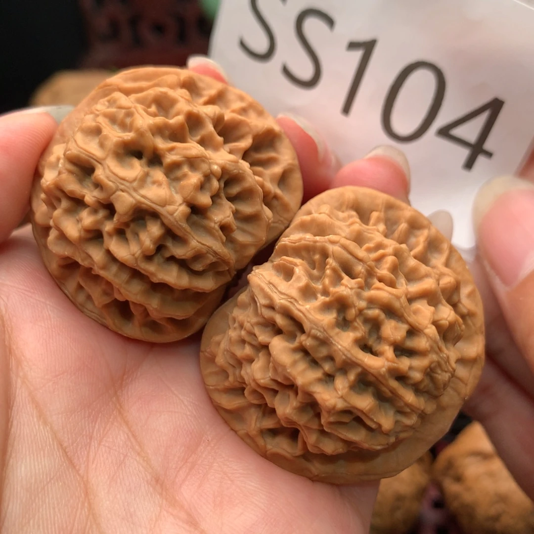 文玩核桃把件新品秦闷40