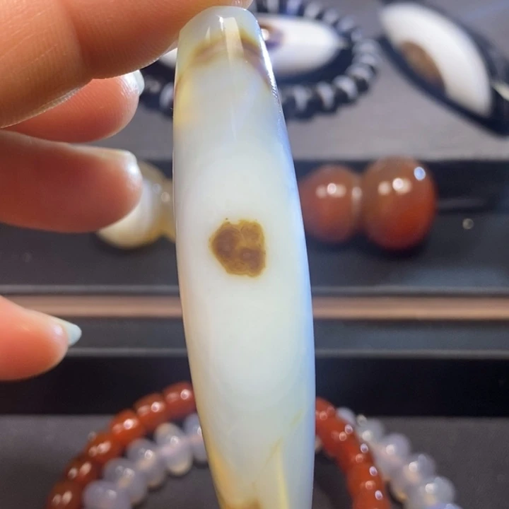 玛瑙/玉髓未镶嵌挂件