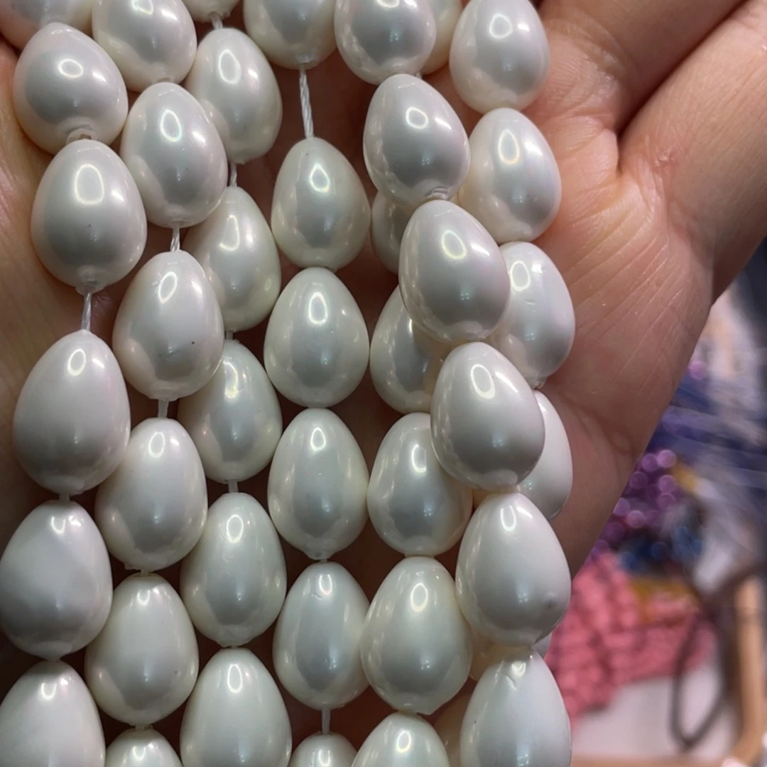 10*14贝珠水滴奶油炫彩白手工配珠一条