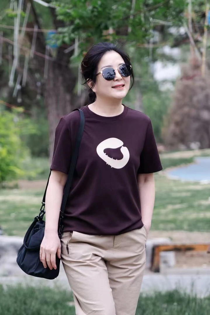 25279181【燕子优选】菲玛秀休闲百搭圆领字母T恤