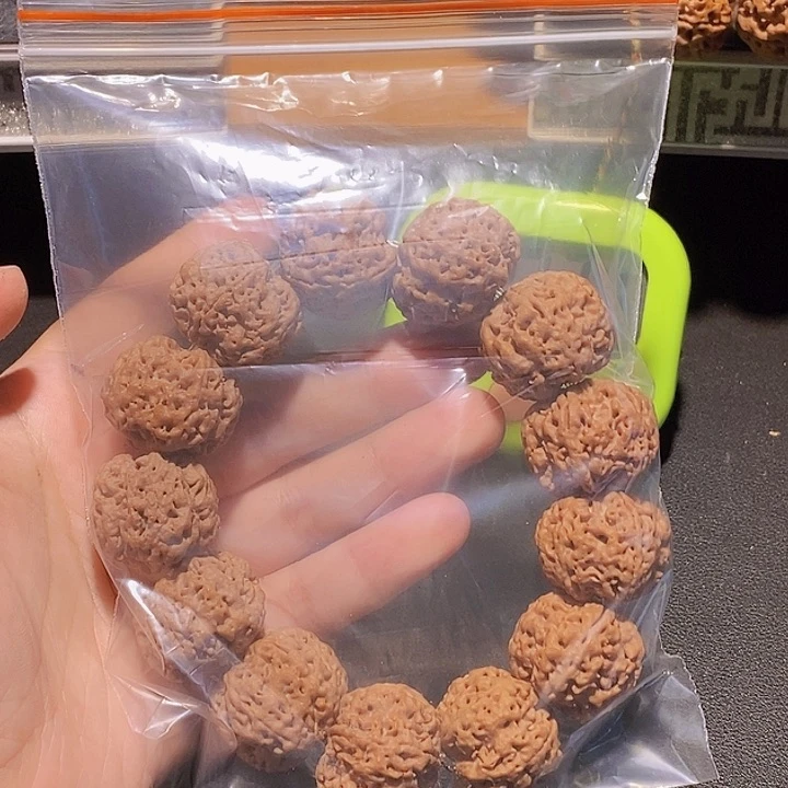 老***油金刚菩提手串这样