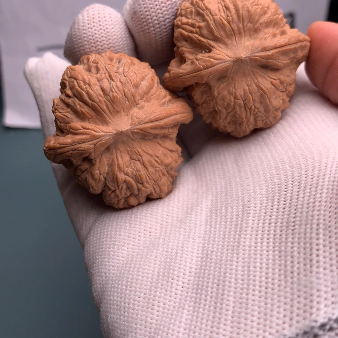 都***C文玩核桃吊坠血麒麟25