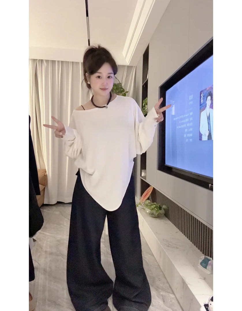 「小吴家」韩系早秋新款不规则遮肉显瘦蝙蝠衫