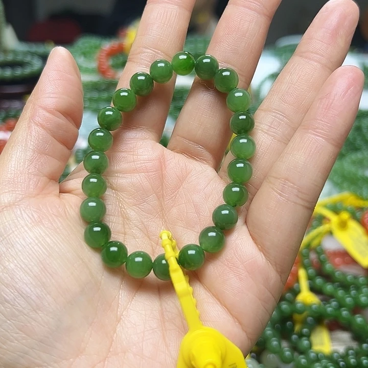 和田玉（碧玉）未镶嵌手链