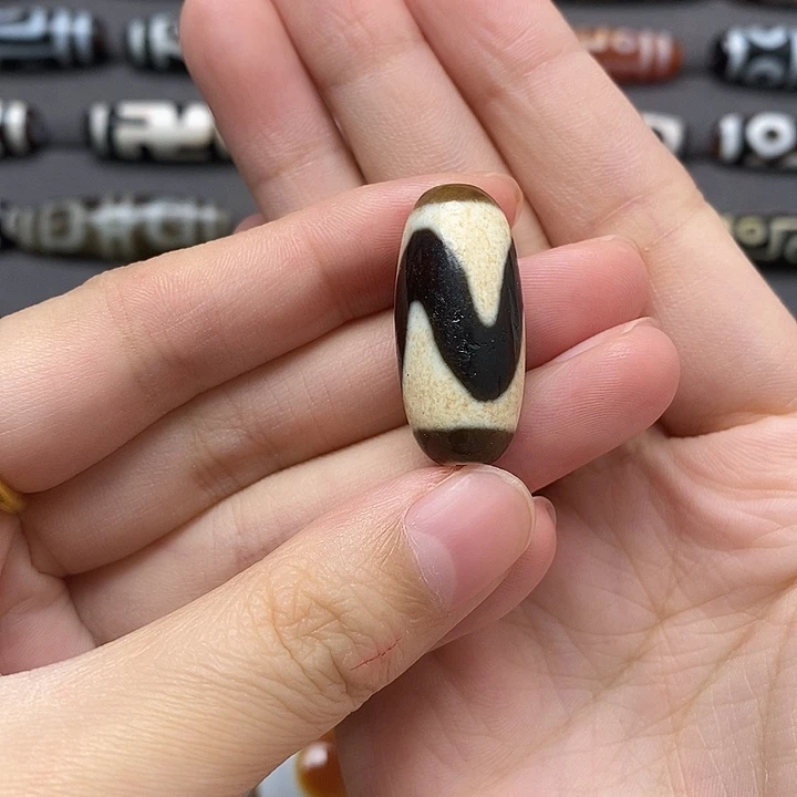 玛瑙/玉髓合金颈饰