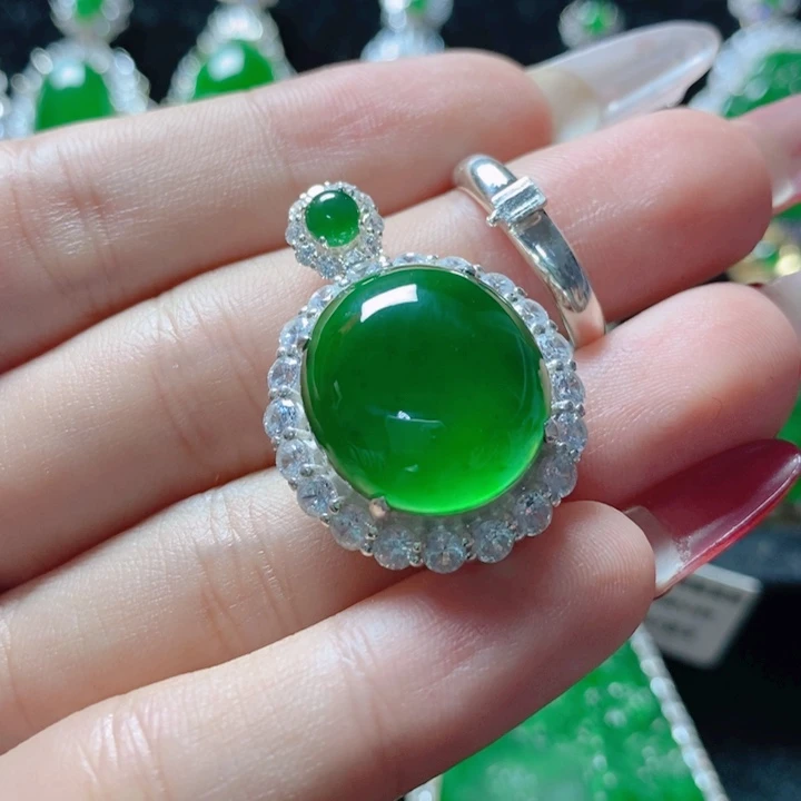 翡翠颈饰银S925镶嵌