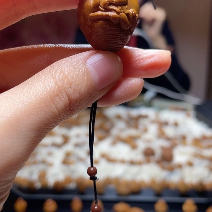 橄榄核吊坠橄榄 狗