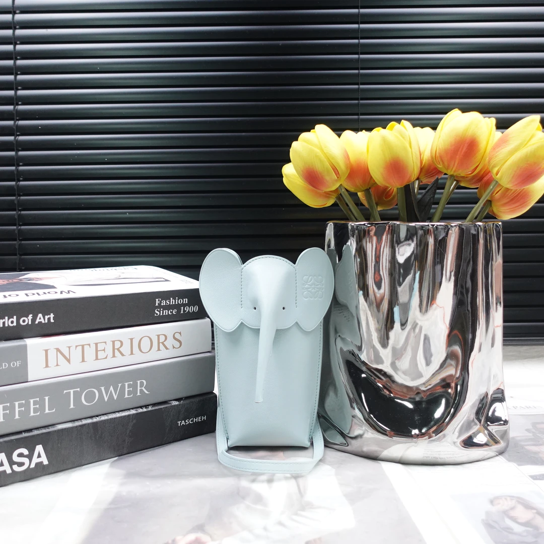 95新 LOEWE/罗意威 单肩包/T10347434