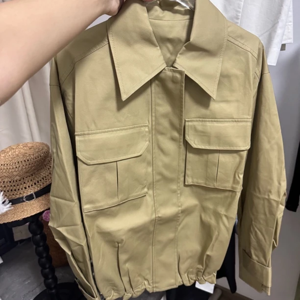 南油秋款纯色夹克