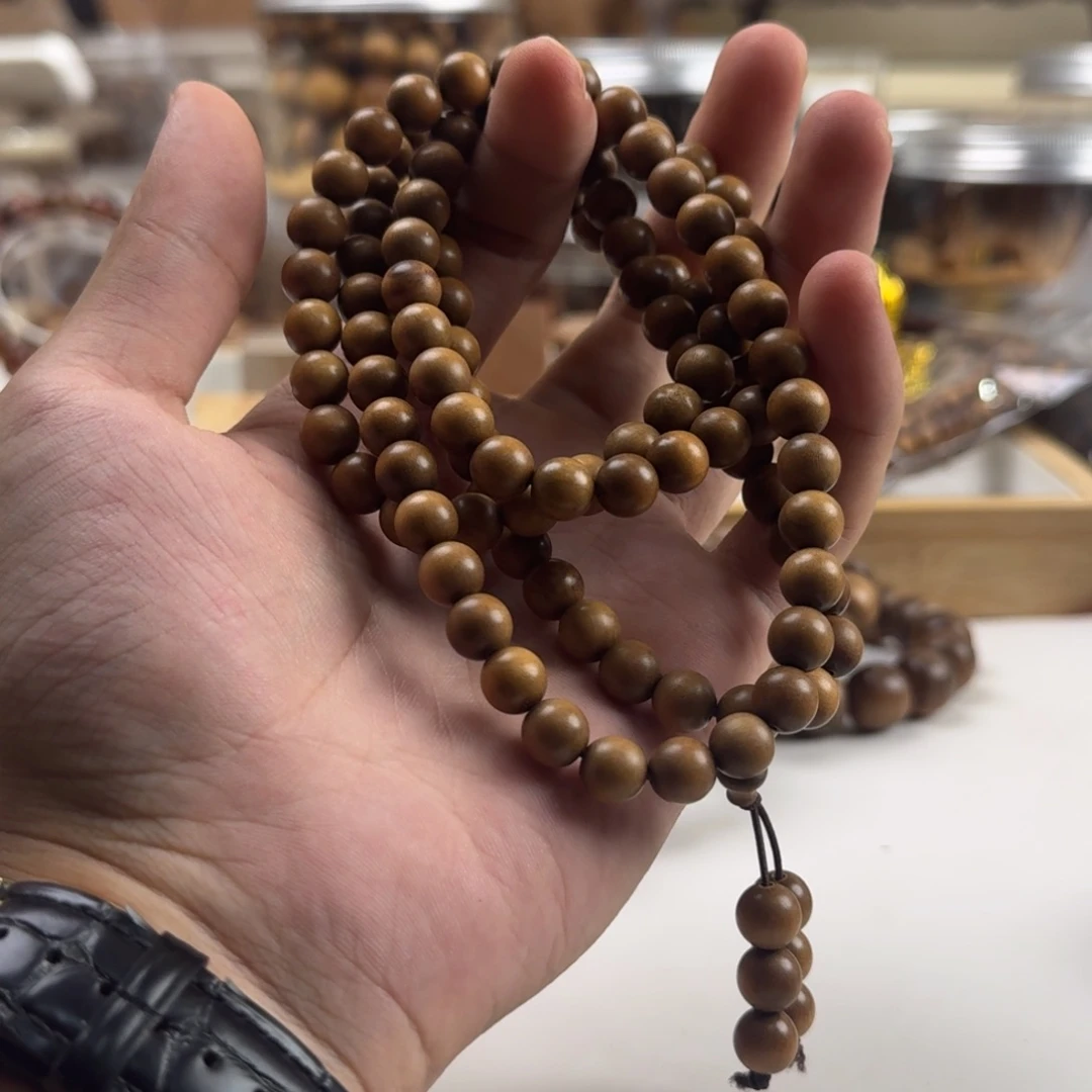 檀香木手串/手链0.8*108瑕疵