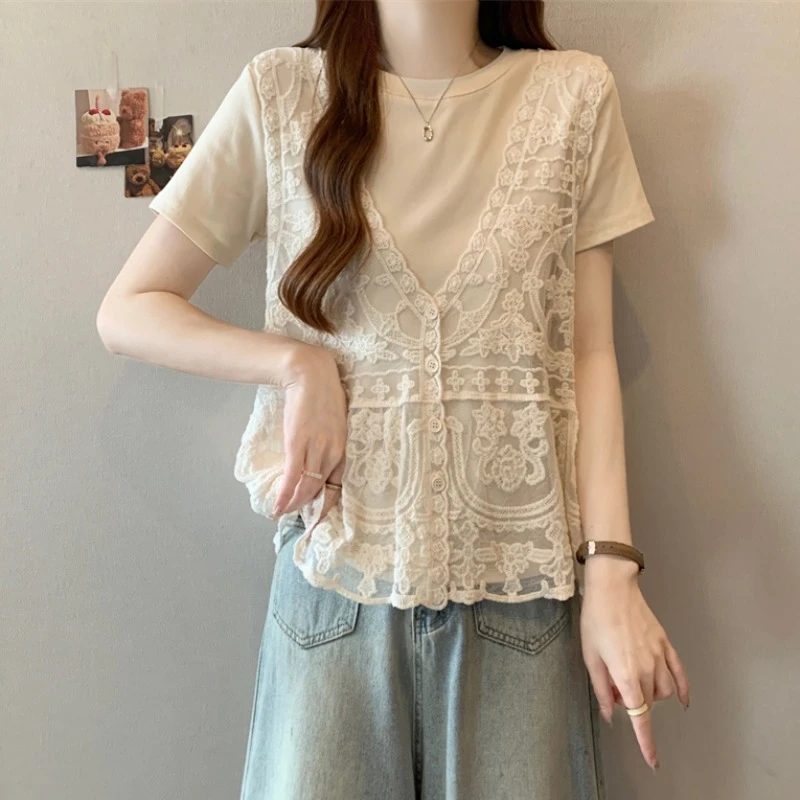 大码设计感蕾丝马甲两件套装女夏季胖MM宽松显瘦百搭洋气短袖上衣