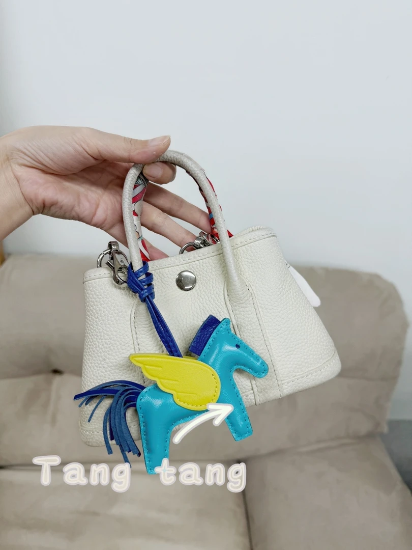 25C bag 时尚早春出门出游单肩腋下包斜挎包