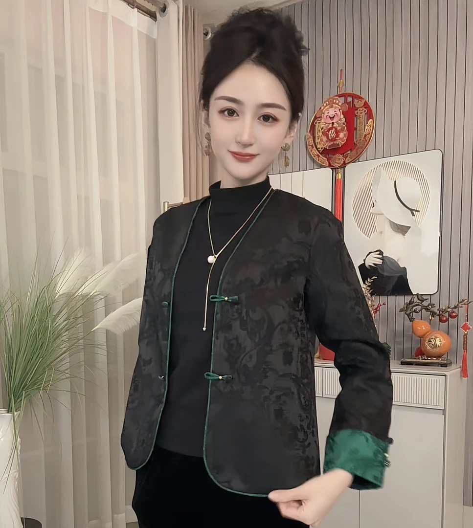 早春云锦缎浮雕新中式盘扣国风外套