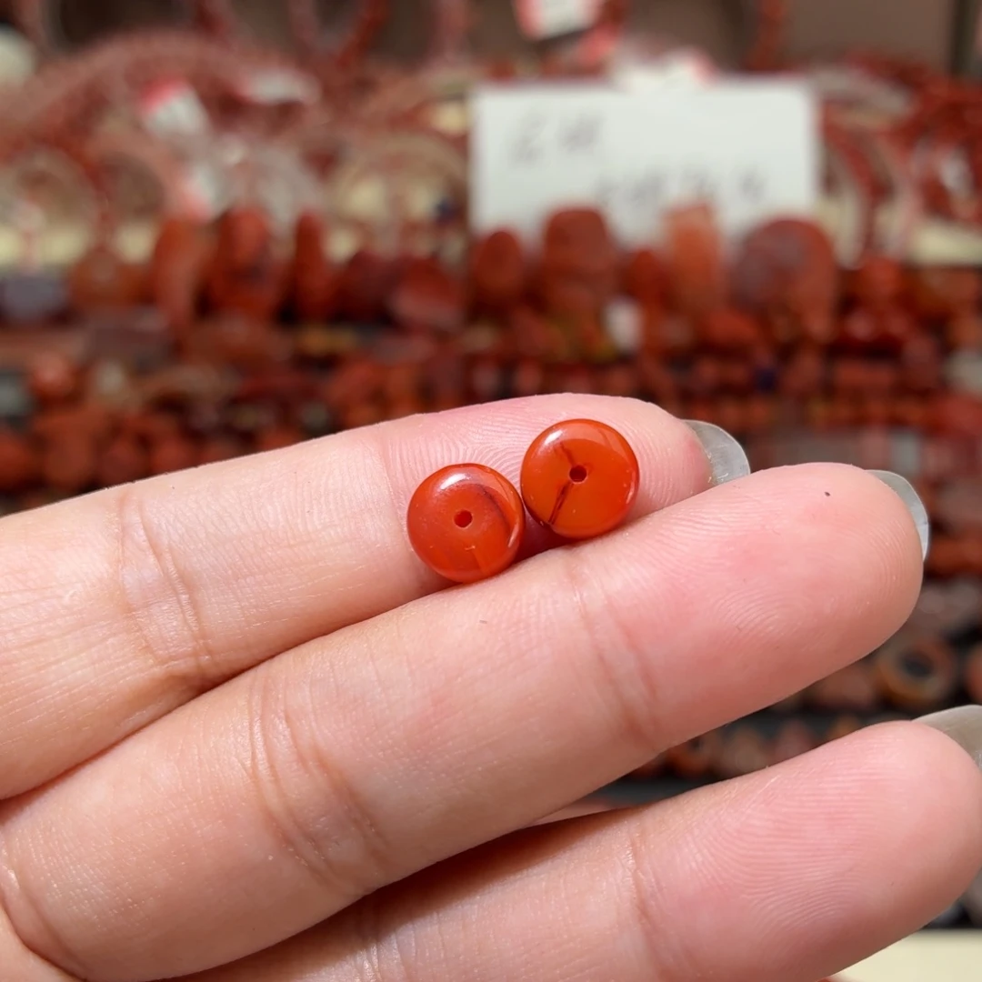 南红玛瑙未镶嵌颈饰8咪满肉隔片一对