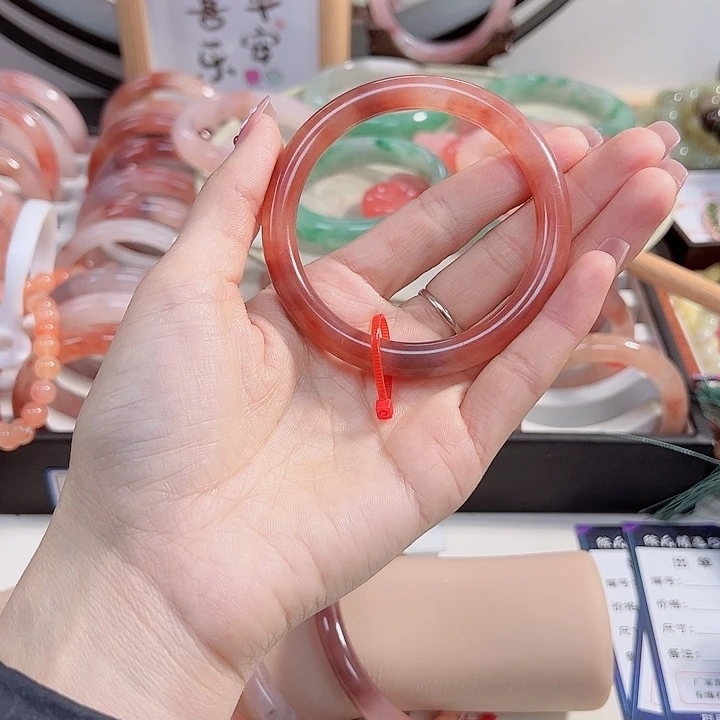 石英质玉手镯未镶嵌N**a