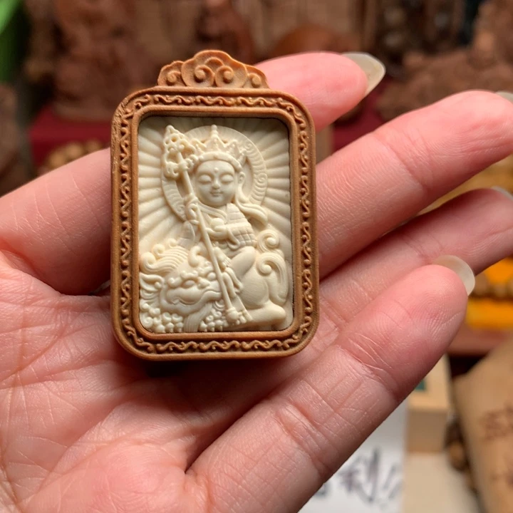 无事牌檀香木老山檀地藏牌瑕疵