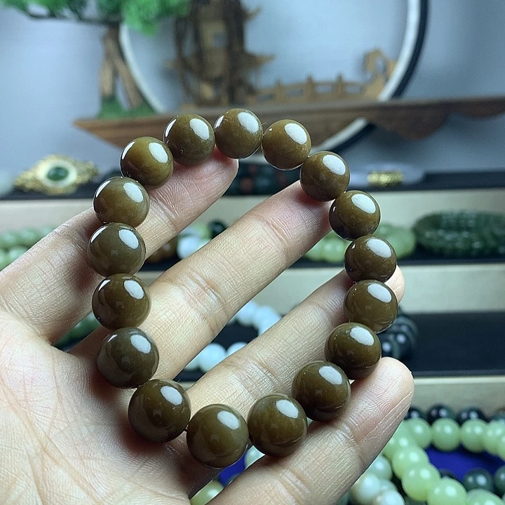 和田玉未镶嵌手串