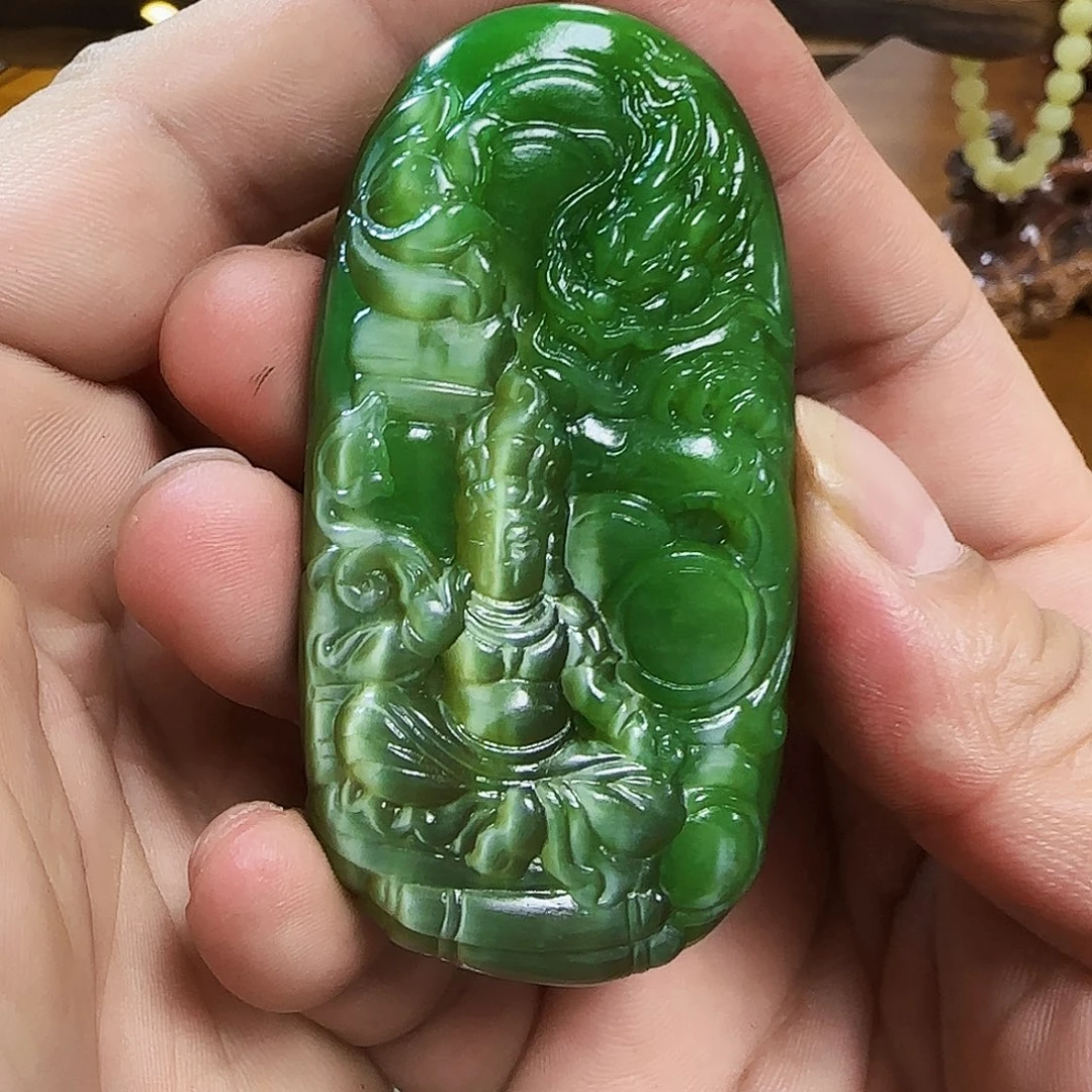 天***年未镶嵌和田玉（碧玉）挂件