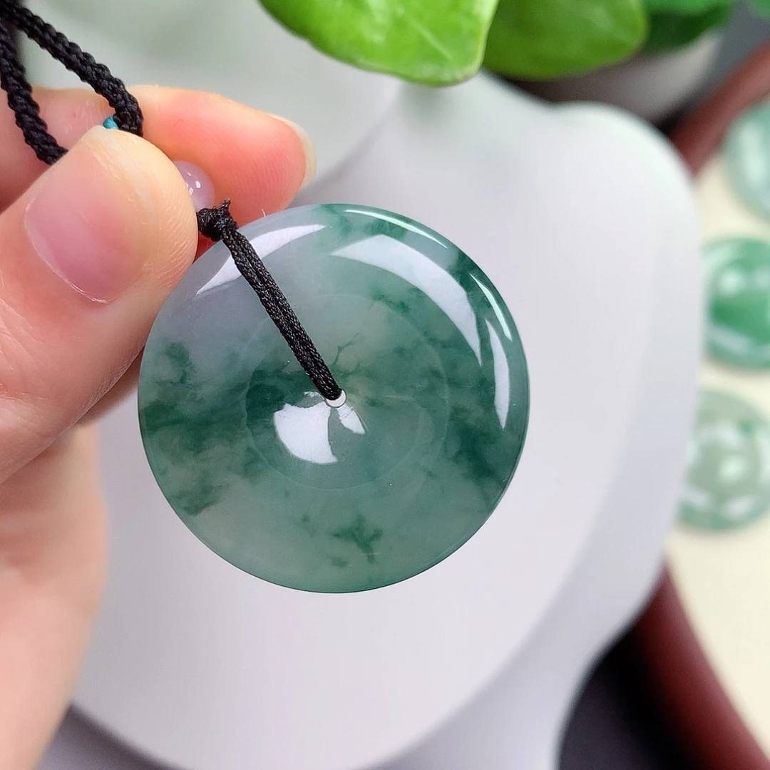 翡翠未镶嵌颈饰平安扣 33.3-5.7mm