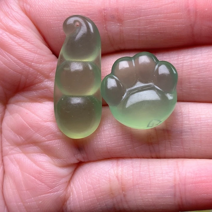 蛇纹石玉未镶嵌颈饰岫玉