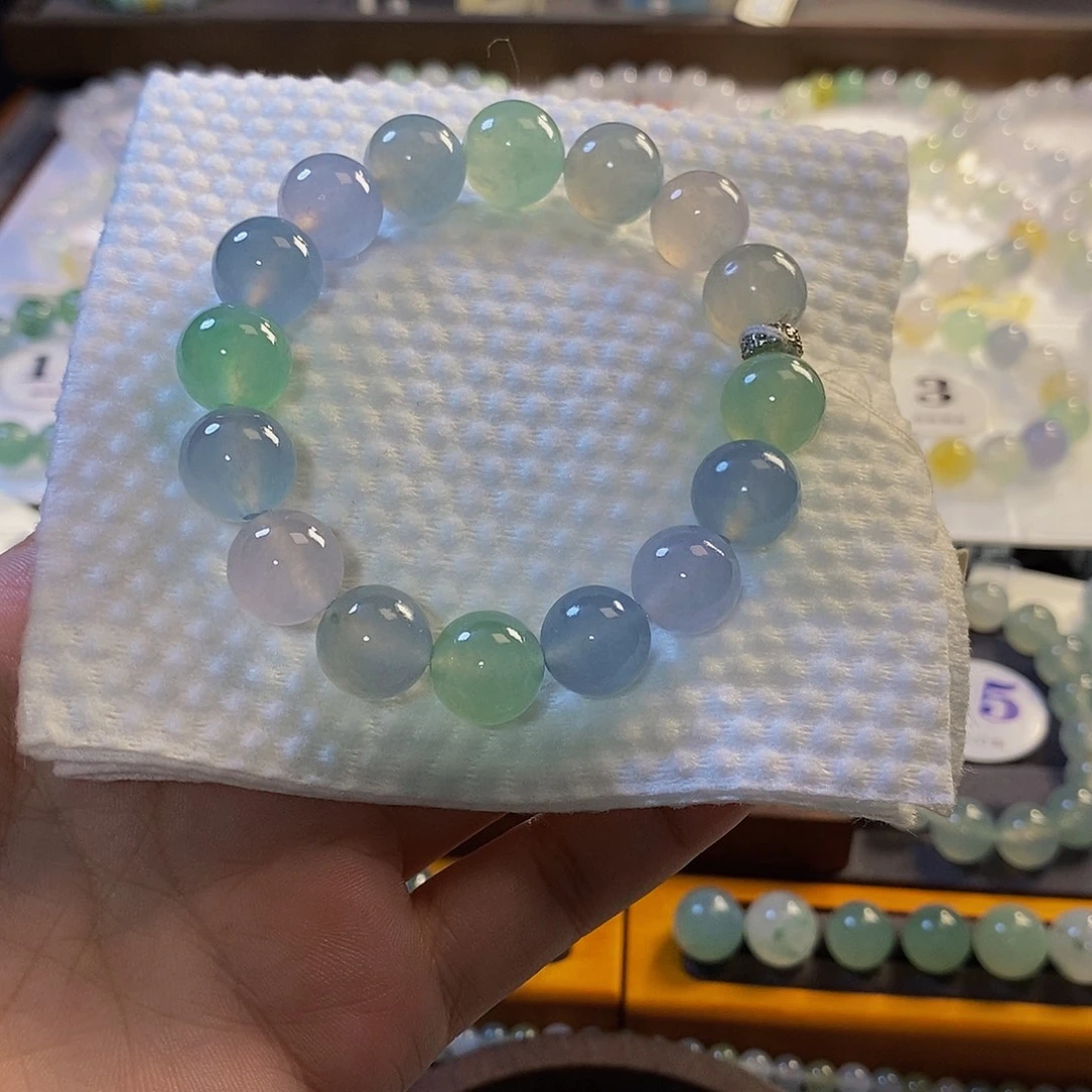 定制翡翠未镶嵌翡翠.