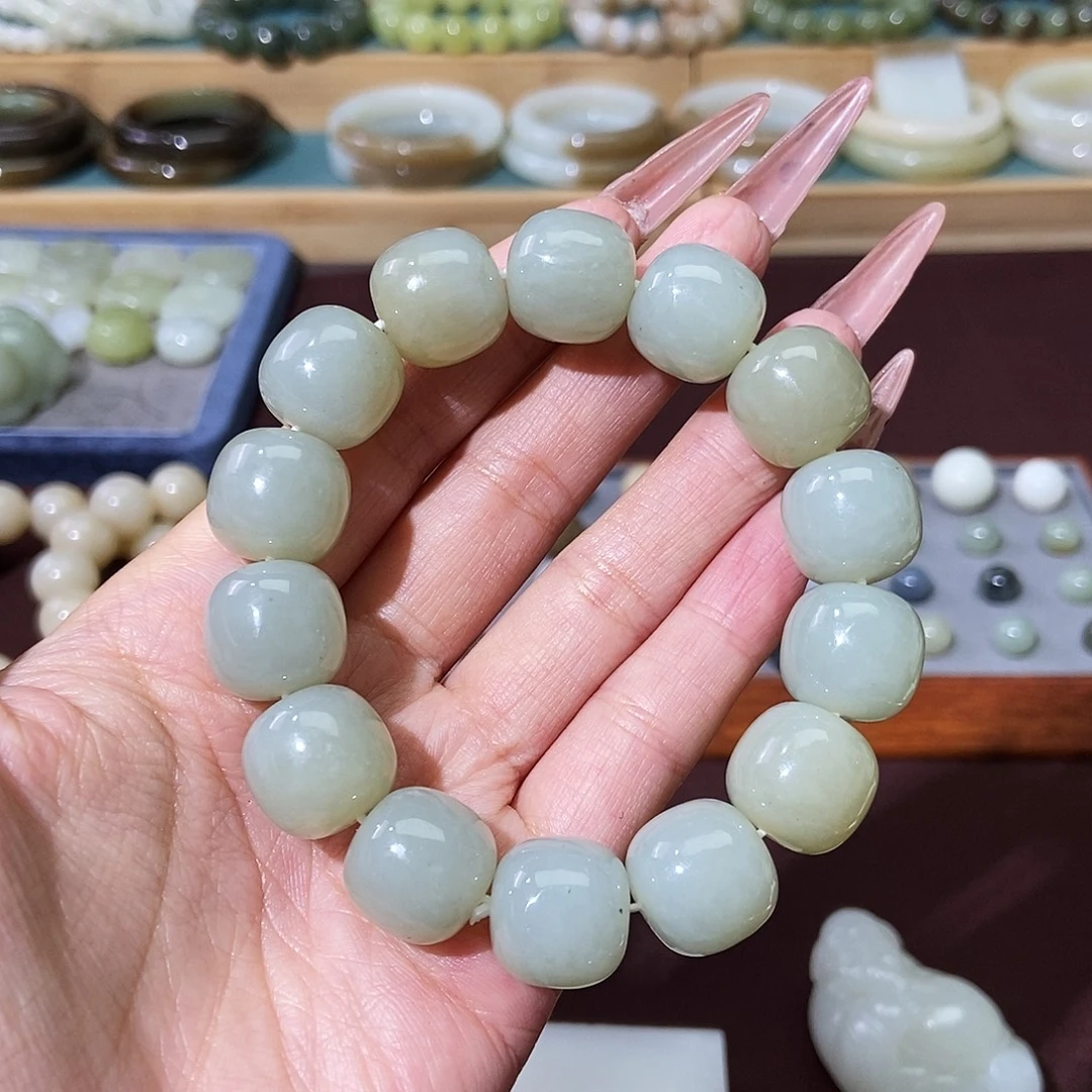 和田玉未镶嵌手链