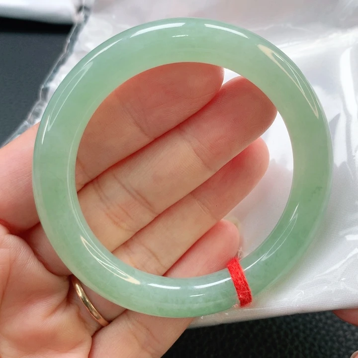 未镶嵌手镯翡翠52圆
