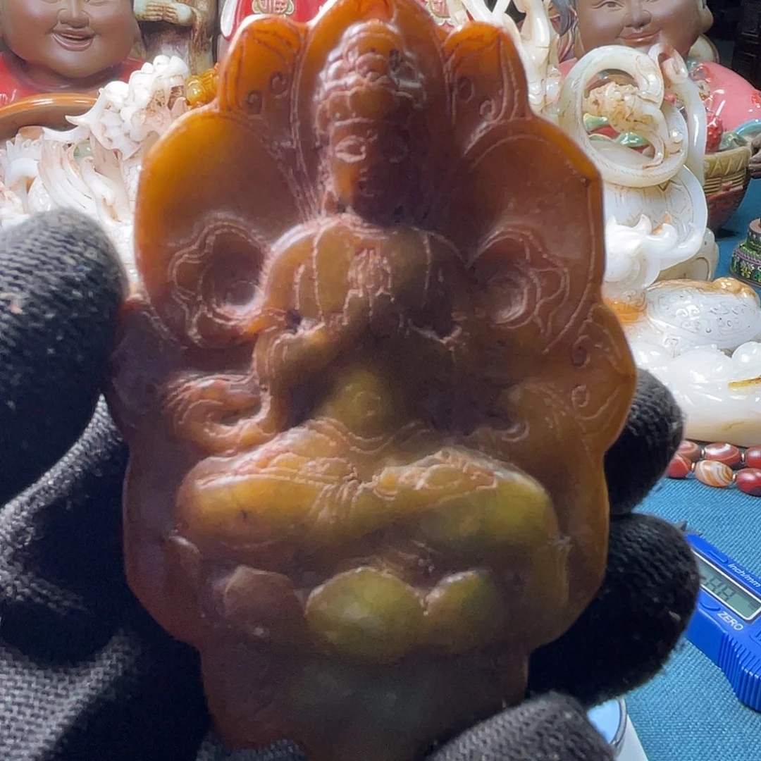 和田玉（糖玉）未镶嵌颈饰