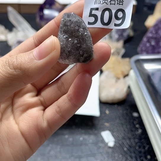 未镶嵌水晶大型摆件（非配饰）