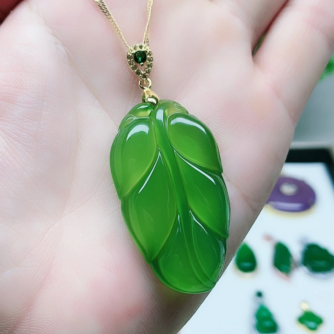 【闪购商品】玛瑙/玉髓颈饰合金