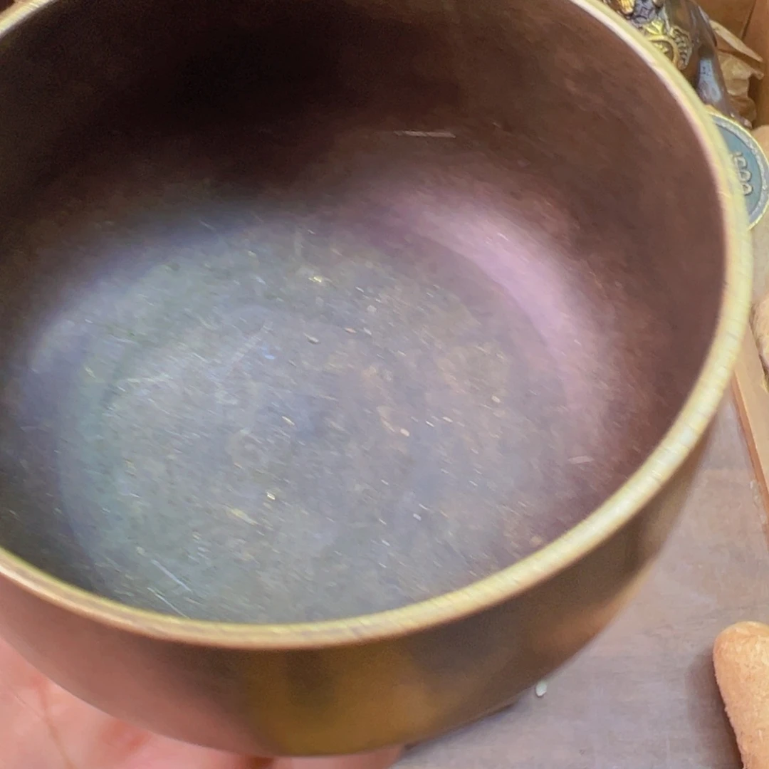 原矿风磨铜紫金钵盂