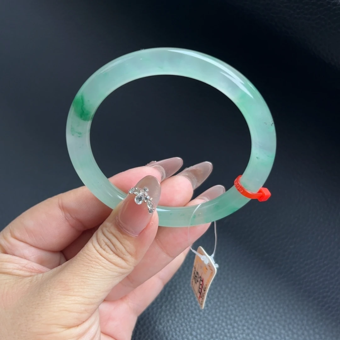 石英质玉未镶嵌手镯57.5