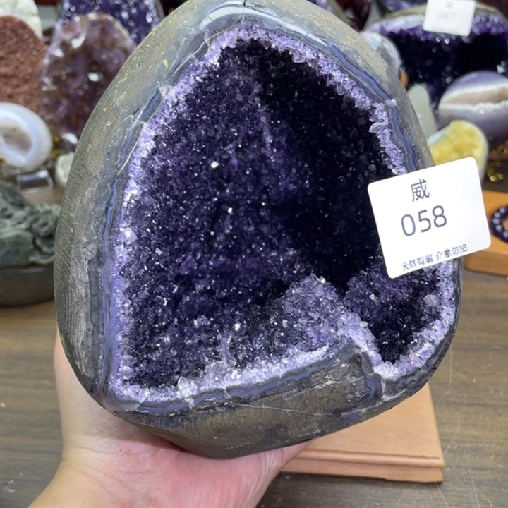 未镶嵌珠宝半成品水晶