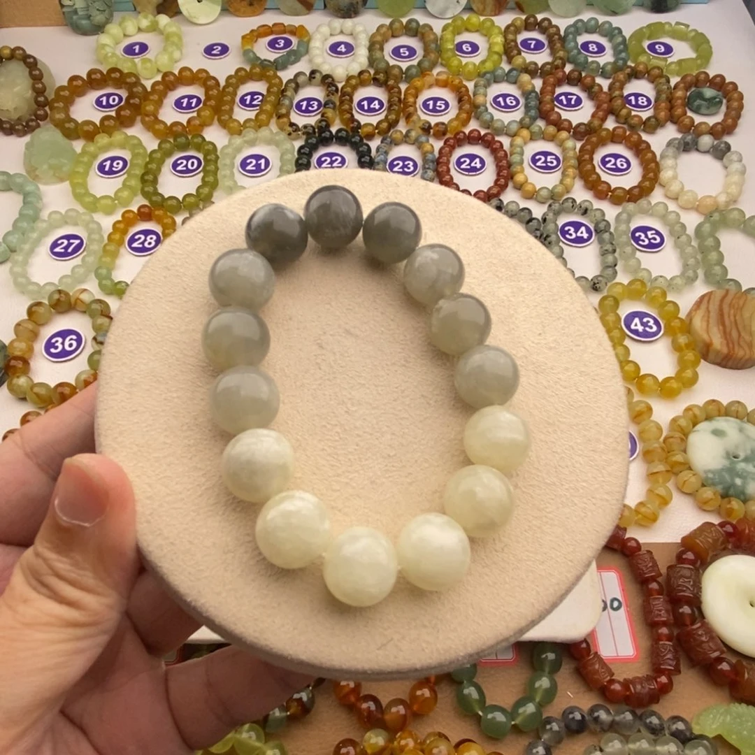 王****蛇纹石玉未镶嵌手串