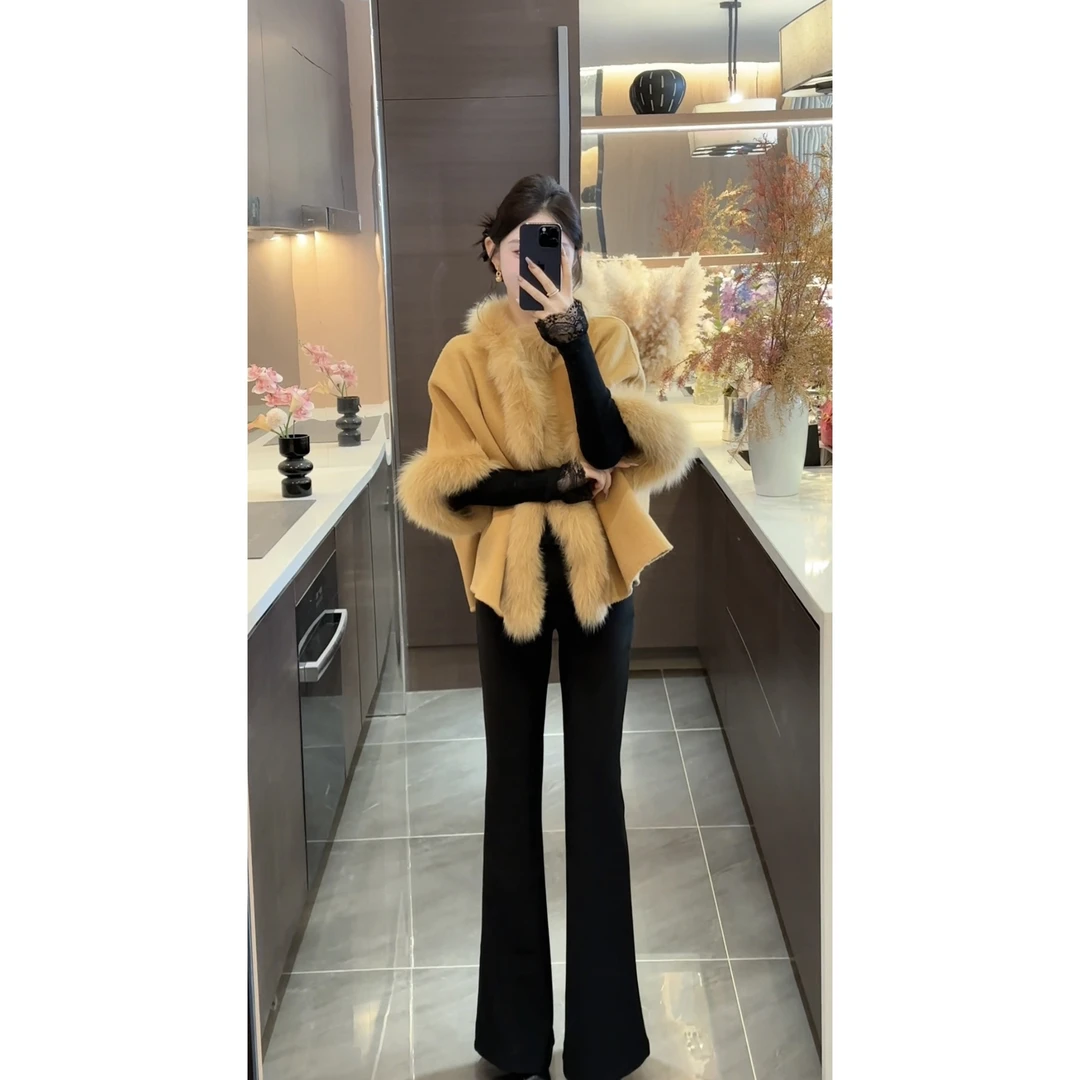 【周粥】【冬日恋歌】2025新款狐狸毛领千金风羊毛大衣预QXQ5DY7484A