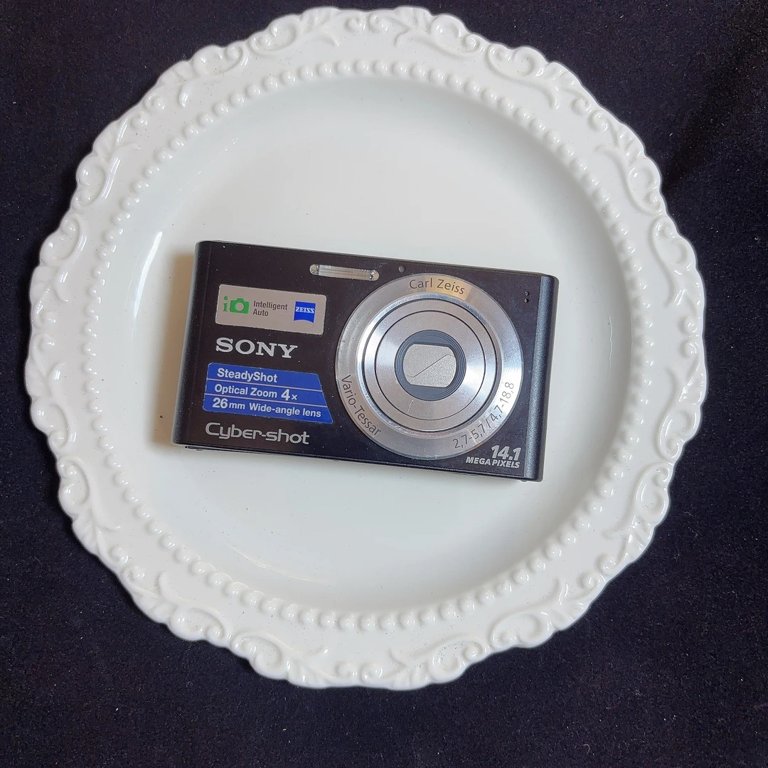 95新 Sony/索尼 DSC-W320银色多重场景拍摄出片复古冷白皮