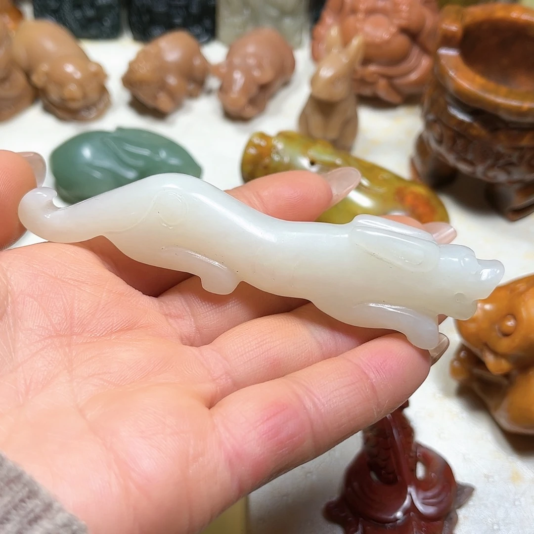 白玉菩提吊坠白玉菩提吊坠